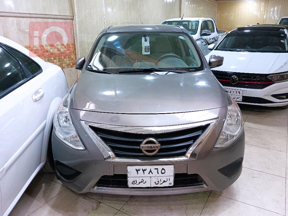 Nissan Versa